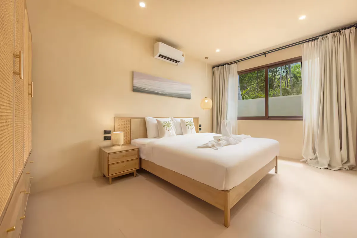 Second bedroom